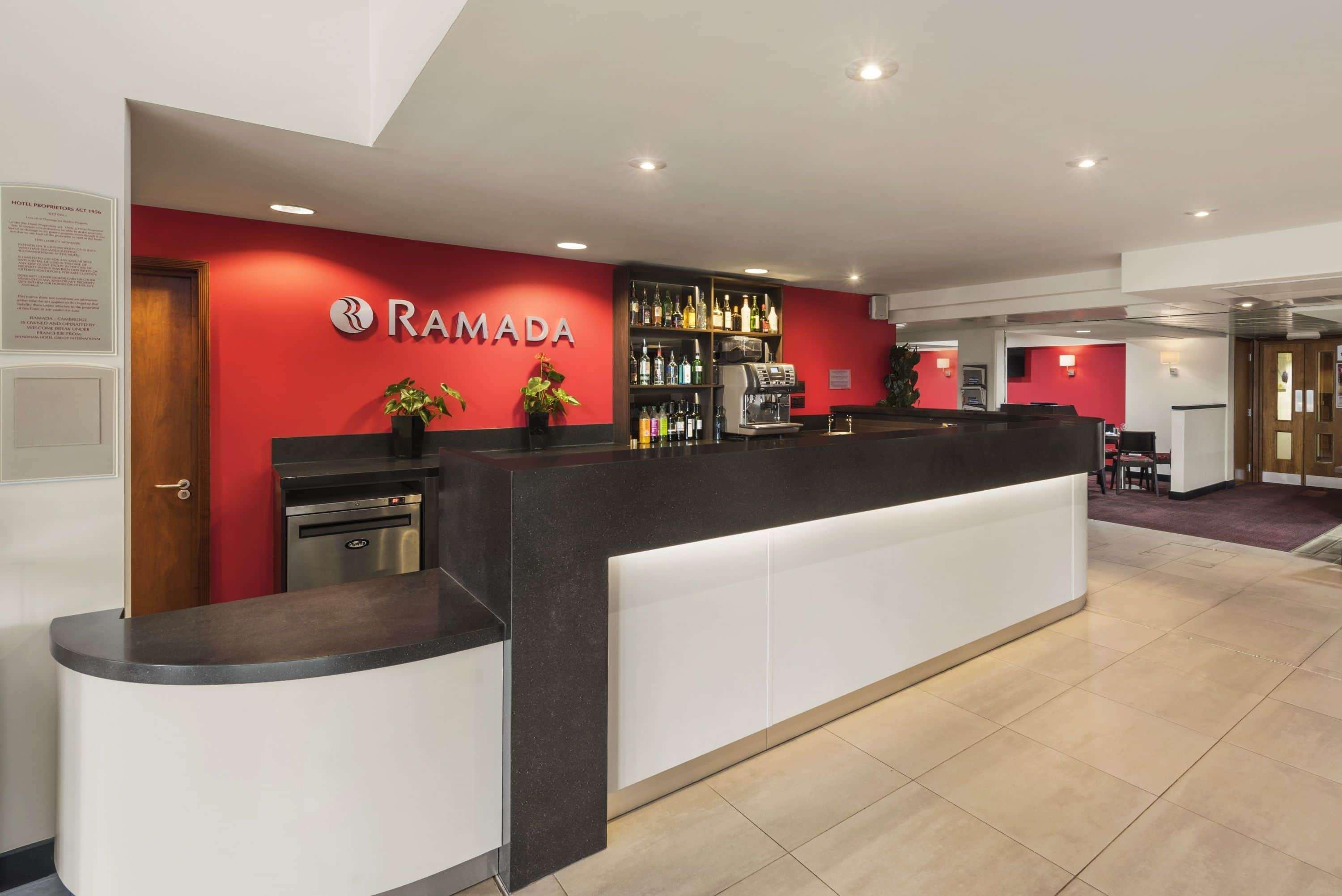 Ramada By Wyndham Cambridge Otel Fen Drayton Dış mekan fotoğraf